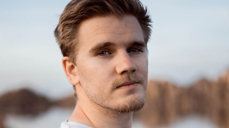 boyfriend curious if his insurance will pay for is girlfriend's abortion